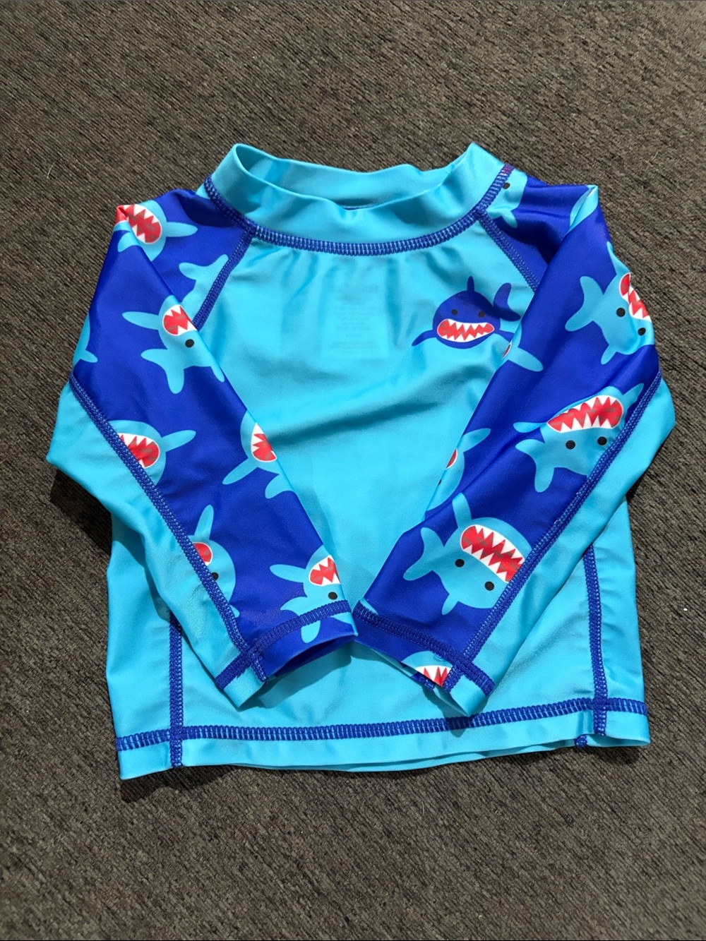 ZOOCCHiNi Shark-Print Long Sleeve Swim rashguard UPF 50+